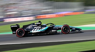 Russell dominó el segundo libre de Monza