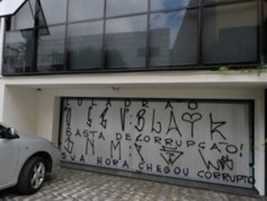 Lula: 'Si me quieren derrotar, tendrán que enfrentarme en las calles'