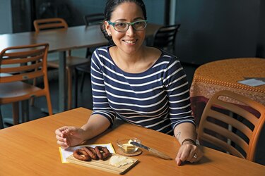 Los asociados cocinan