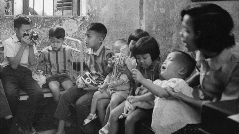La increíble historia del niño de 12 años que fotografió la Guerra de Vietnam