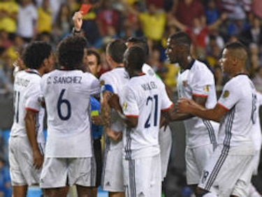 Pekerman dice que Colombia cayó por 'circunstancia adversas' ante Chile