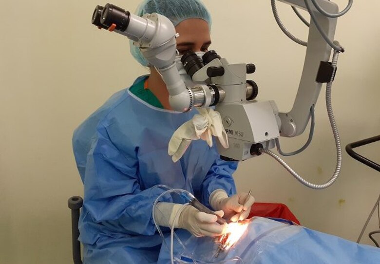 10 mil personas pendientes de cirugías de cataratas, la CSS empezará con las operaciones