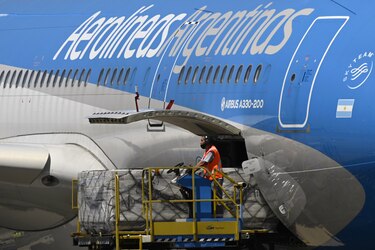 Argentina enfrenta grandes retrasos en su programa de vacunación contra la Covid-19