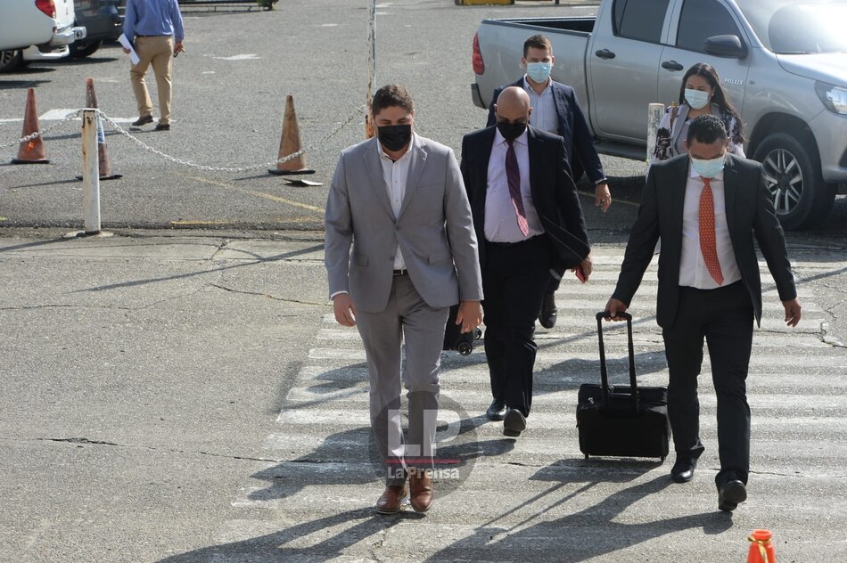 Imputan cargos a cuatro hombres por el caso de las bolsas de comida de Panamá Solidario