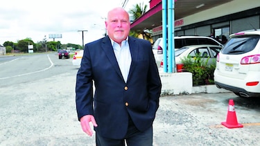 Juez mantiene acuerdo entre Richard Fifer y la CSS para el pago de cuotas por $6 millones
