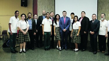 CWP comparte jornada con estudiantes salesianos