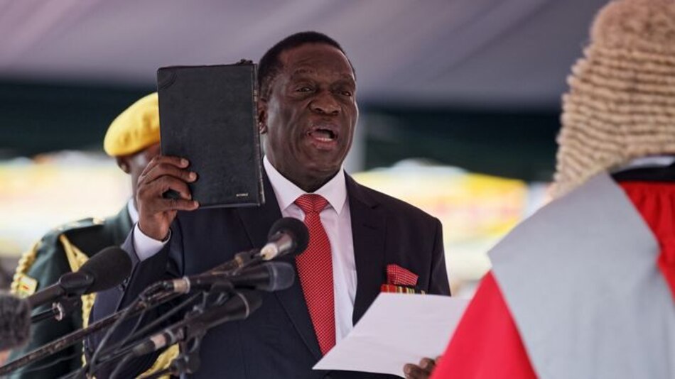 Emmerson Mnangagwa sucede oficialmente a Robert Mugabe como presidente
