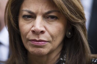 Sufragio es 'estéril' si no se democratiza la cultura, afirma Chinchilla