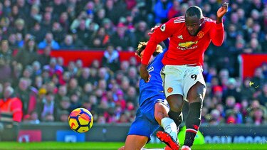 Man U supera al Chelsea