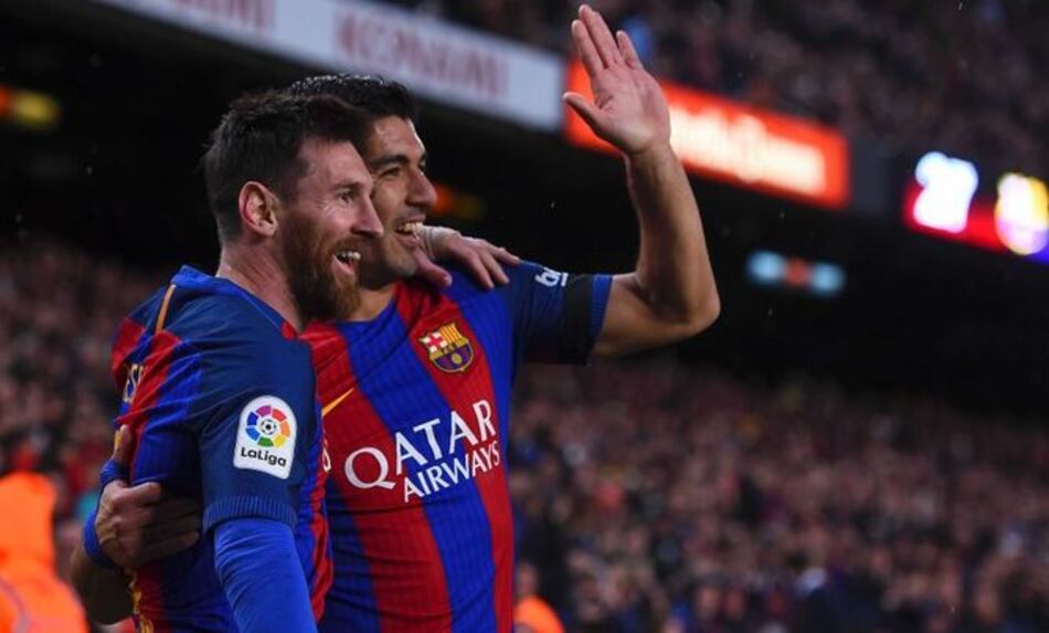 Barcelona golea al Sevilla con doblete de Messi y 'chilena' de Suárez