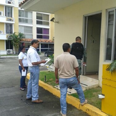 Autoridades panameñas de migración retienen a 146 extranjeros indocumentados