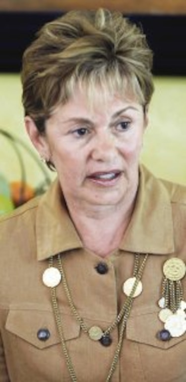Mireya Moscoso también benefició a sus allegados