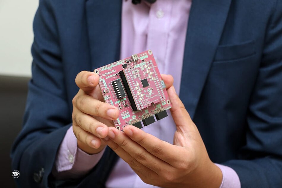 Primer semiconductor panameño con patente solicitada: chip nanométrico de la UTP