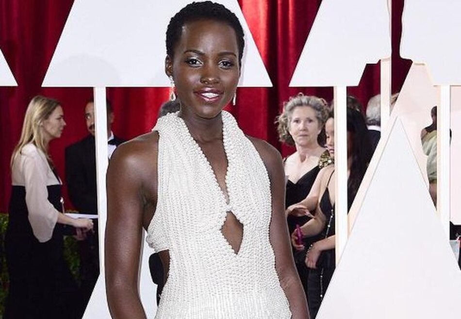 Recuperan vestido robado a la actriz Lupita Nyong'o