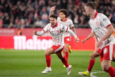 Girona golpea al Barça y agrava la crisis azulgrana