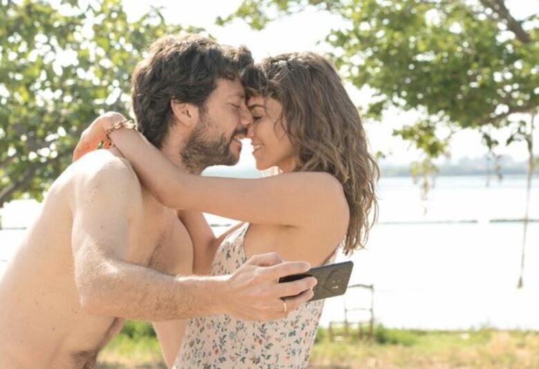 ‘El embarcadero’, un triángulo de sentimientos y misterios