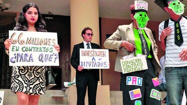 Sociedad civil protesta ante la CSJ