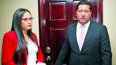 Comisión debe revisar informe de Rodríguez