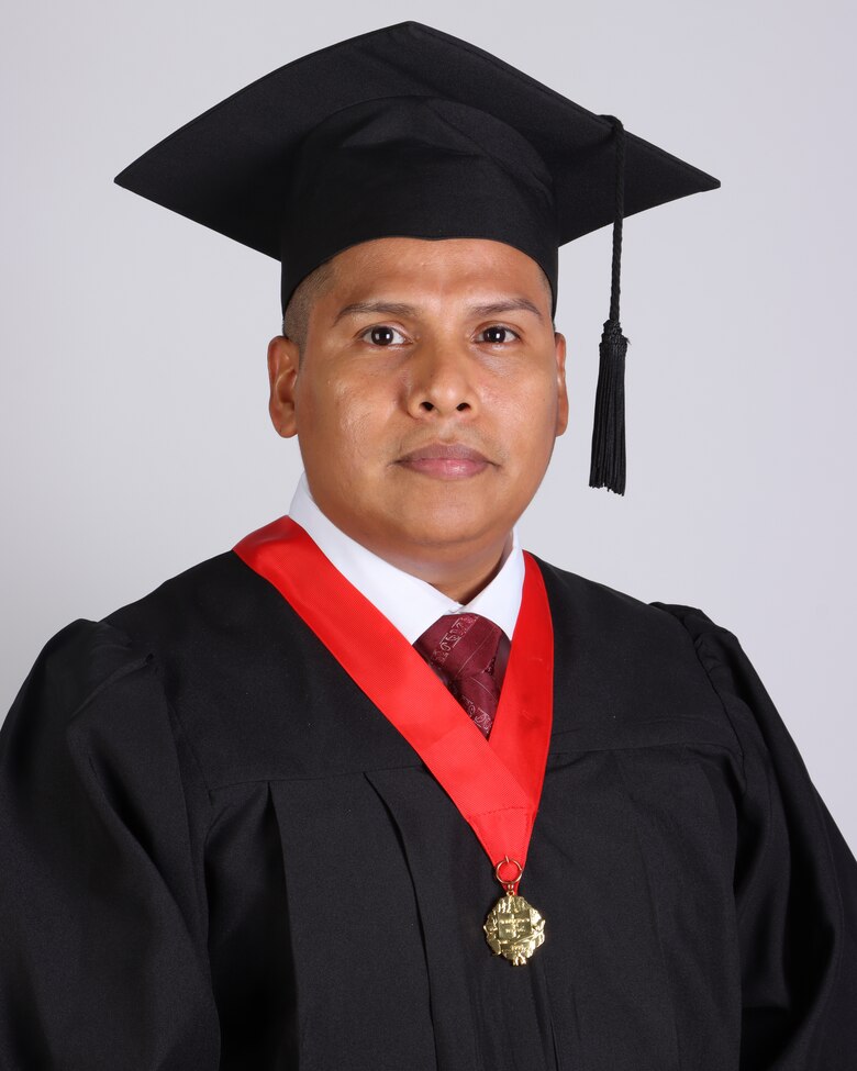 La Universidad de Panamá presenta a los graduados de su Facultad de Derecho y Ciencias Políticas