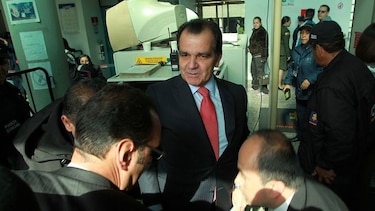 Óscar Iván Zuluaga acude a declarar por espionaje al proceso de paz con las FARC
