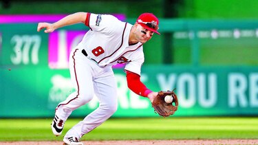 Danny Espinosa es canjeado