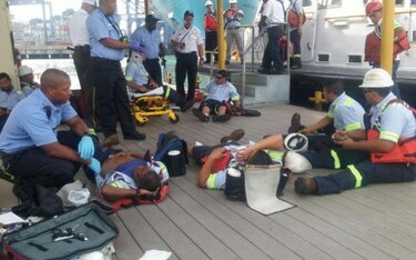 Accidente en el Canal; chocan remolcador con lancha privada, 21 afectados