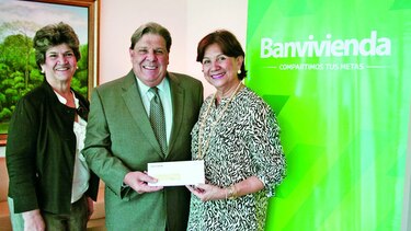 Banvivienda apoya a IPER-Maestro en casa