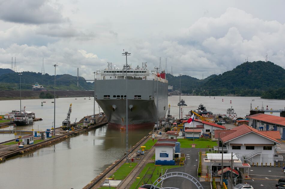 Prácticos preocupados por inacción del Gobierno sobre el futuro del Canal