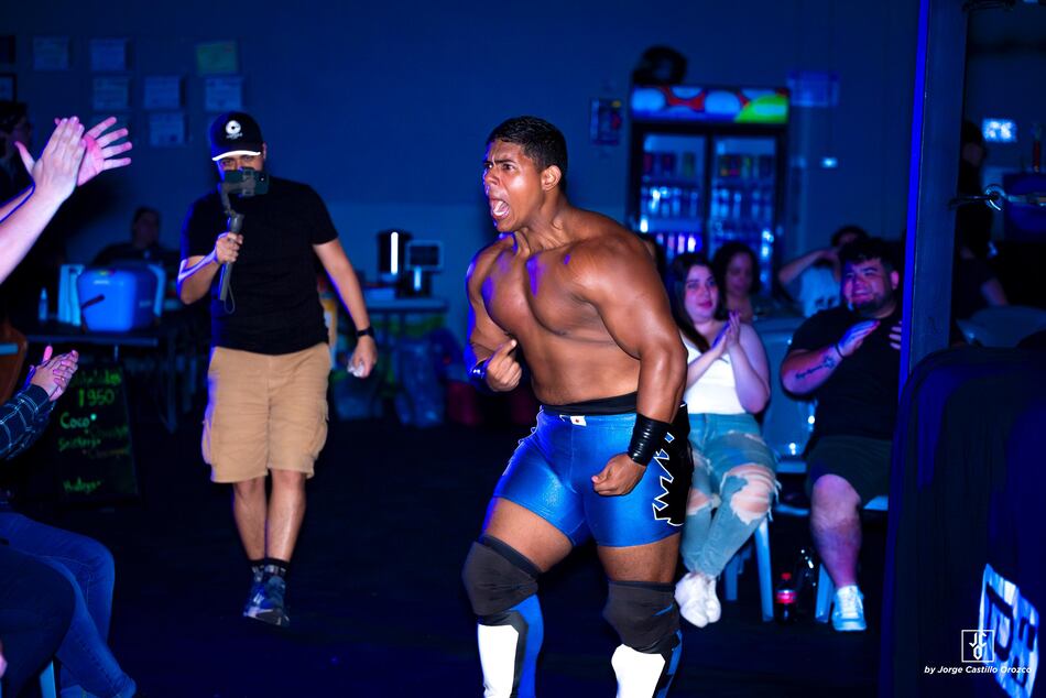 Panameño Crush es elegido por New Japan Pro-Wrestling