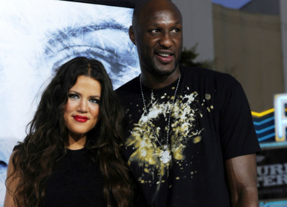 Lamar Odom, alerta y mejorando cada día