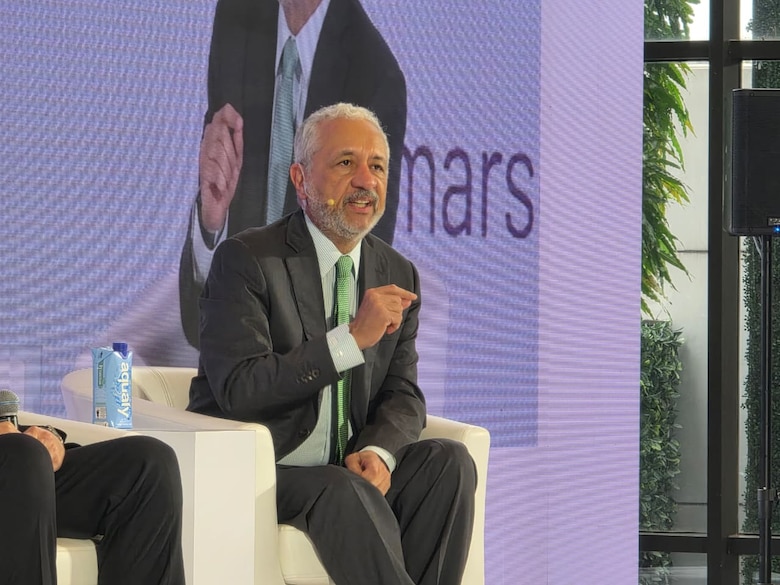 Canal de Panamá convoca reunión clave el 27 de octubre para presentar proyectos de nuevos puertos, incluyendo Corozal