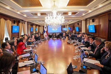 Gabinete de Laurentino Cortizo: relato de un gobierno aislado