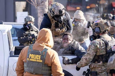 Por qué la Patrulla Fronteriza de EU está actuando tan lejos de la frontera (y qué papel tuvo en la muerte de Alex Pretti en Mineápolis)