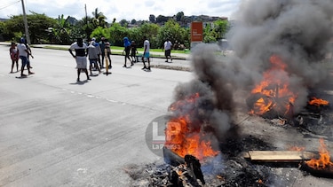 Protestas y cierres continúan en el área metropolitana y el interior del país 