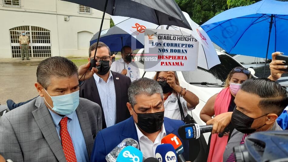 Minsa no sabe de dónde salen las vacunas que aplicaba un centro clandestino en Coco del Mar; presentan una denuncia 