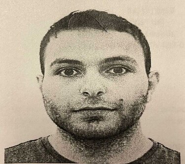 Un hombre de 21 años es imputado por la muerte de 10 personas en un tiroteo en Colorado