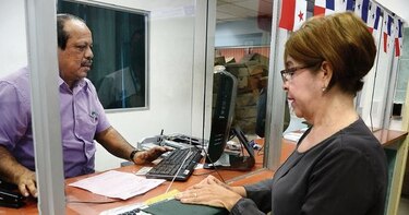 4.2 horas tarda hacer un trámite en Panamá: BID