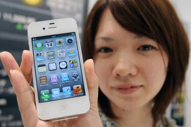 Samsung intenta detener la venta del iPhone 4S en Australia y Japón