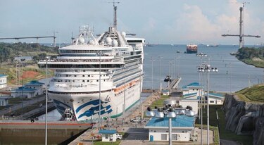 Canal de Panamá apuesta a la conexión verde