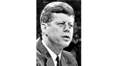 Subastarán carta escrita por JFK a supuesta amante