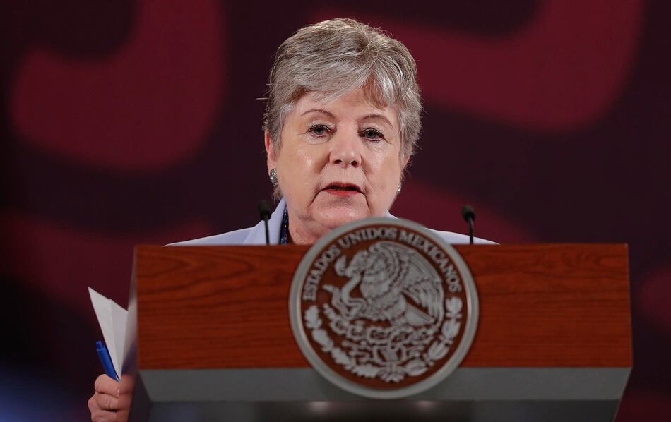 México confía que CIJ resuelva a favor caso por asalto de Ecuador a su Embajada en Quito