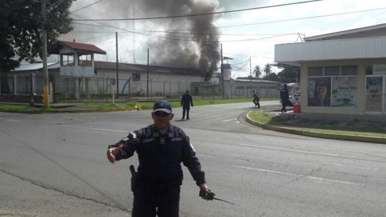 Sistema Penitenciario: Identificados los presos que causaron incendio en cárcel de David