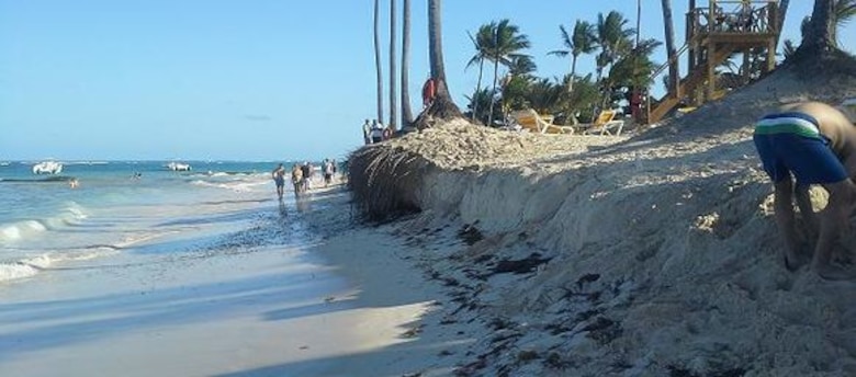 Punta Cana: paraíso turístico que sucumbe a la pérdida de playa y al afán hotelero