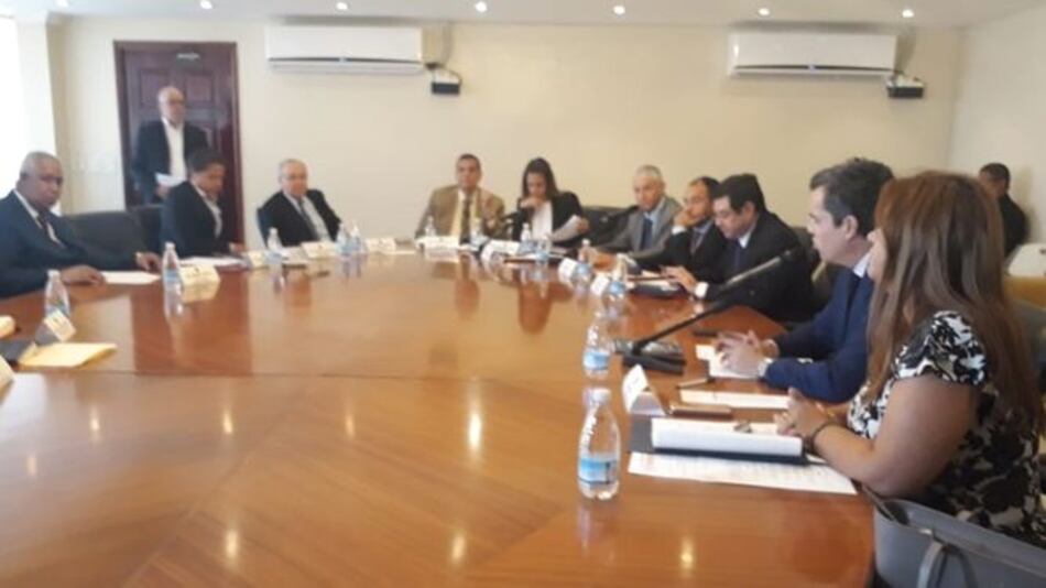 Comisión de Credenciales avala designación de director y subdirectora de Aduanas