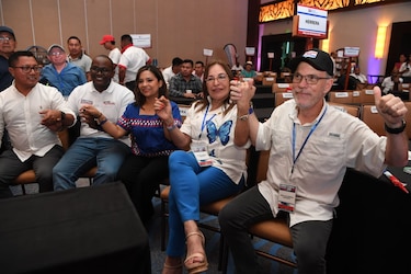 Balbina, Buchanan, Fábrega, Arquesio y Espinoza triunfan en las elecciones al CEN del PRD