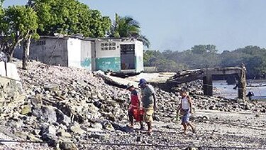 Surge polémica con el Miviot por un muro