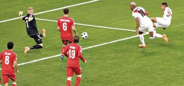 Australia se la juega con el equipo de Schmeichel
