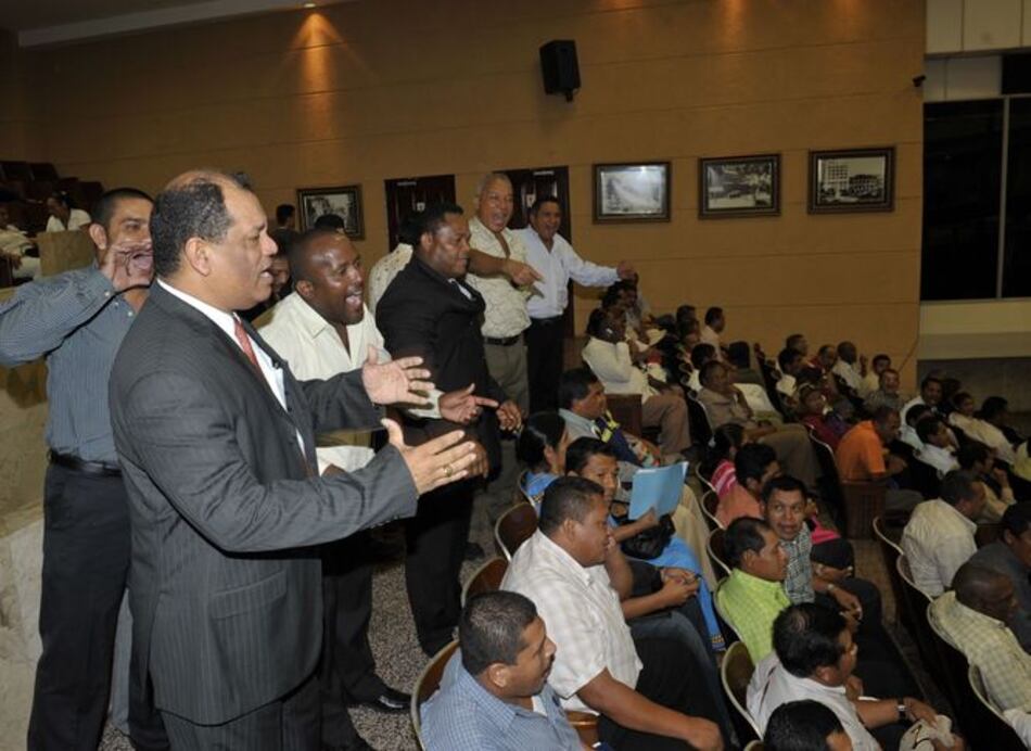 Descentralización enciende el debate