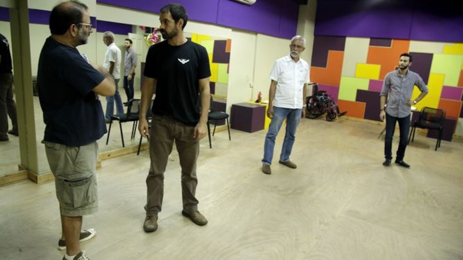 El drama teatral 'Un corazón normal': un homenaje al valor