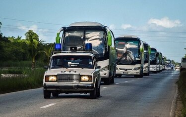 Máximo nivel de alarma en 15 provincias de Cuba por paso de huracán